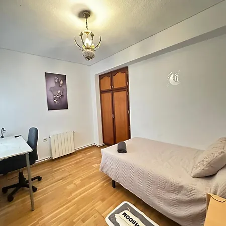 Habitaciones Comodas En La Mejor Zona De Granada Exterior photo
